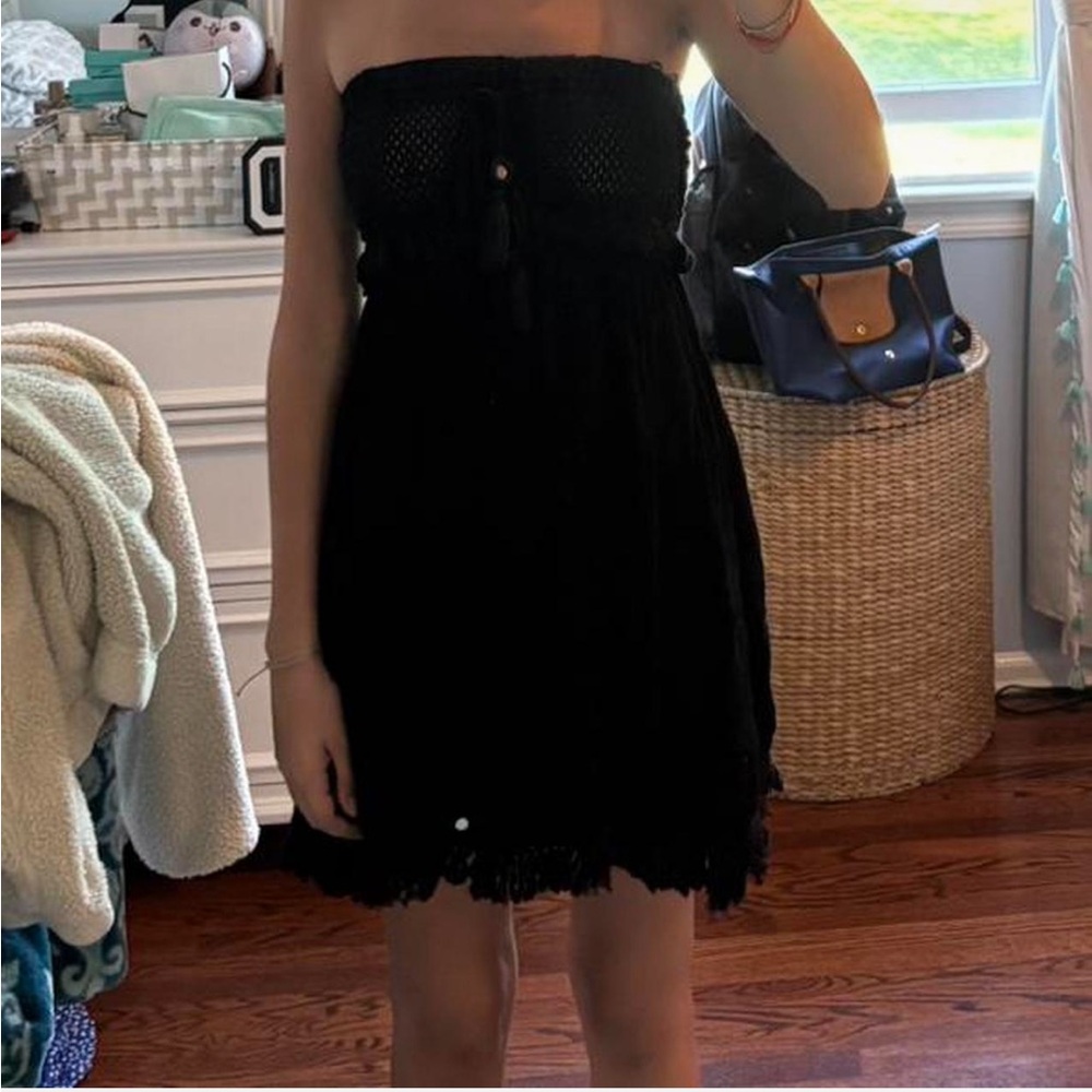 Chic Black Strapless Dress